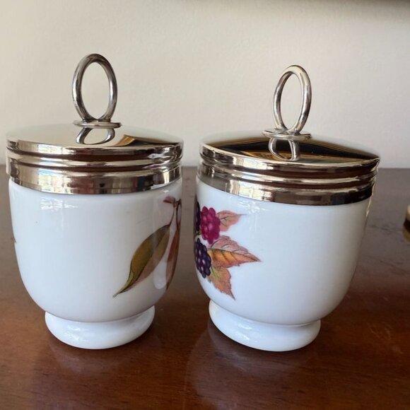 Set Of Two Royal Worcester Evesham Gold Porcelain King Size Egg Coddler England - Picture 5 of 15